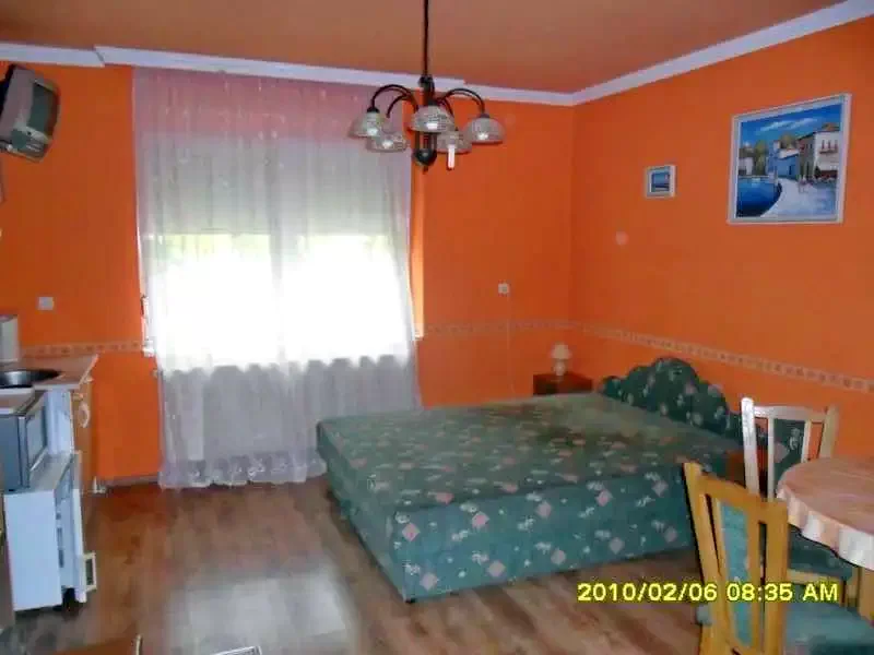 Hajdúszoboszló Szállás | Apartman (K0846-1) A kép szerzői jogvédelem alatt állhat. Javasolt a kapcsolatfelvétel a jog tulajdonossal.