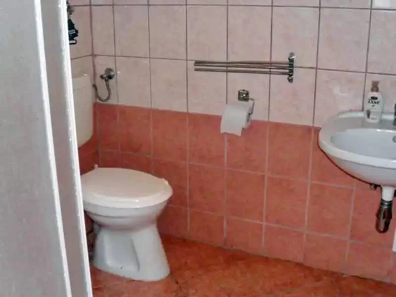  Cazare | Apartament (K0846-4) Imaginea poate fi supusă drepturilor de autor. Se recomandă contactarea titularului drepturilor.
