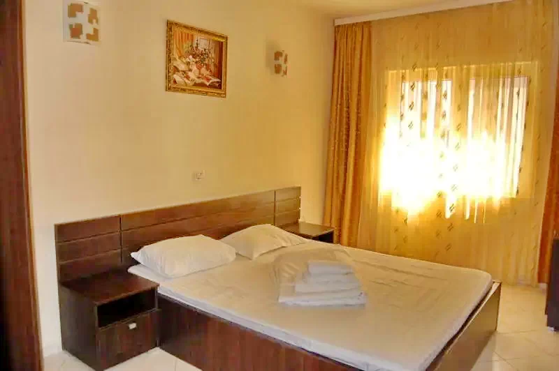 Eforie Nord Cazare | Vila (K1320-12) Imaginea poate fi supusă drepturilor de autor. Se recomandă contactarea titularului drepturilor.