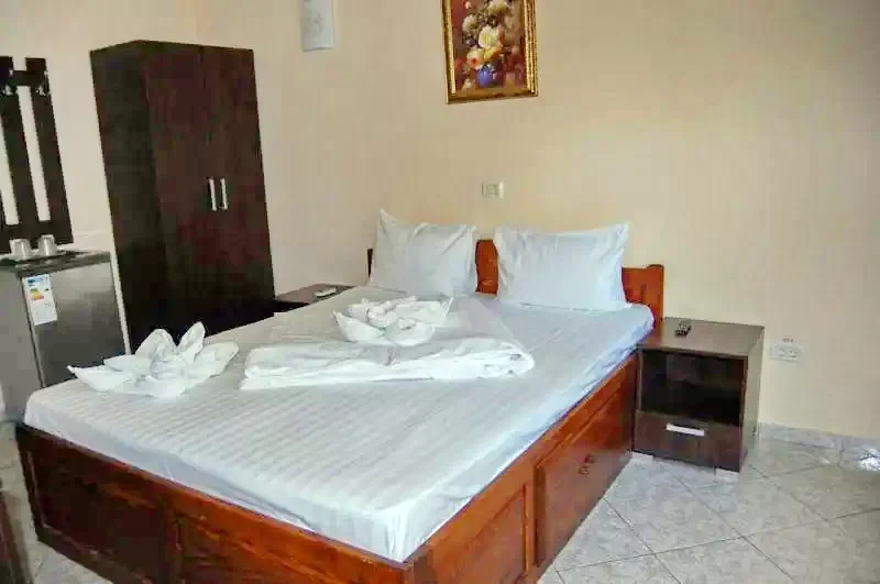 Eforie Nord Cazare | Camping / Popas turistic (K1320-21) Imaginea poate fi supusă drepturilor de autor. Se recomandă contactarea titularului drepturilor.