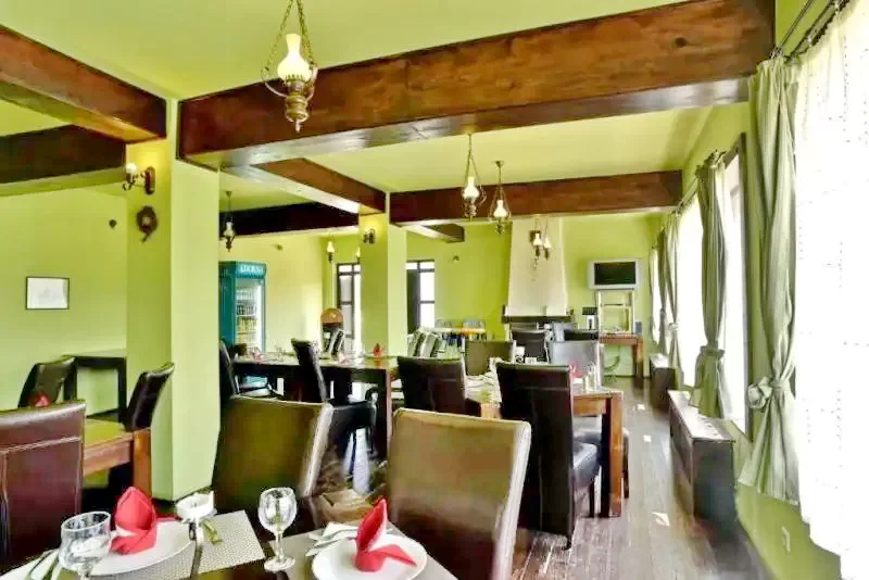 Bran Cazare | Motel (K0461-2) Imaginea poate fi supusă drepturilor de autor. Se recomandă contactarea titularului drepturilor.