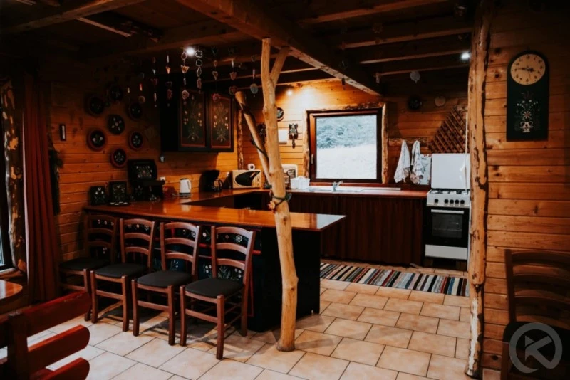 Székelyvarság Szállás | Üdülőfalu (K1524-2) A kép szerzői jogvédelem alatt állhat. Javasolt a kapcsolatfelvétel a jog tulajdonossal.