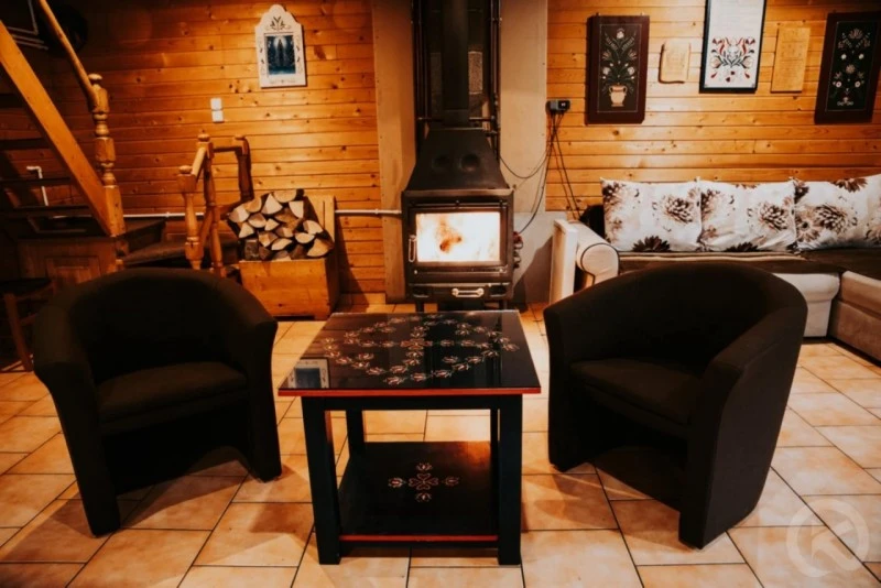 Vărșag Cazare | Sat de vacanță (K1524-4) Imaginea poate fi supusă drepturilor de autor. Se recomandă contactarea titularului drepturilor.