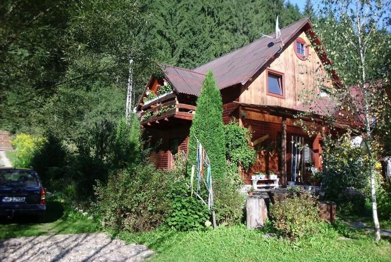 Vărșag Cazare | Sat de vacanță (K1524-40) Imaginea poate fi supusă drepturilor de autor. Se recomandă contactarea titularului drepturilor.