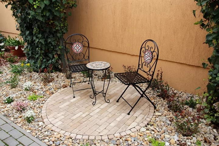 Gyula Szállás | Bungalow (K0018-6) A kép szerzői jogvédelem alatt állhat. Javasolt a kapcsolatfelvétel a jog tulajdonossal.