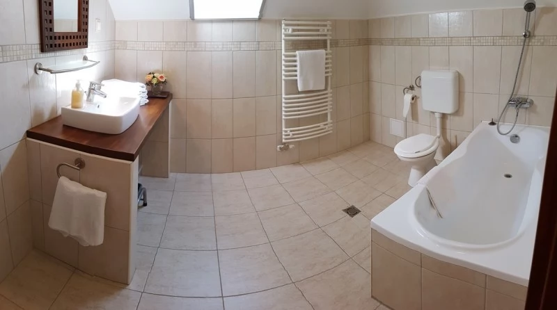 Jula Cazare | Bungalow (K0018-20) Imaginea poate fi supusă drepturilor de autor. Se recomandă contactarea titularului drepturilor.