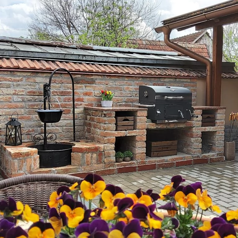 Jula Cazare | Bungalow (K0018-28) Imaginea poate fi supusă drepturilor de autor. Se recomandă contactarea titularului drepturilor.