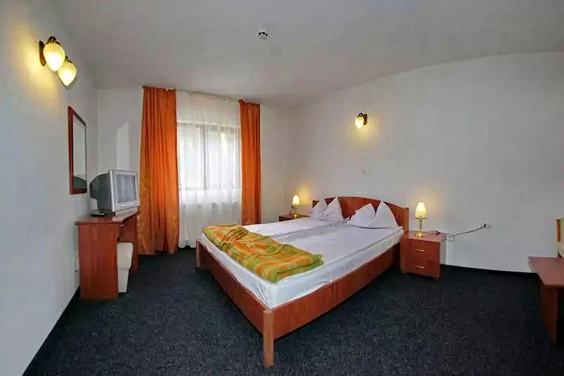 Borșa Cazare | Hotel*** (K0984-9) Imaginea poate fi supusă drepturilor de autor. Se recomandă contactarea titularului drepturilor.