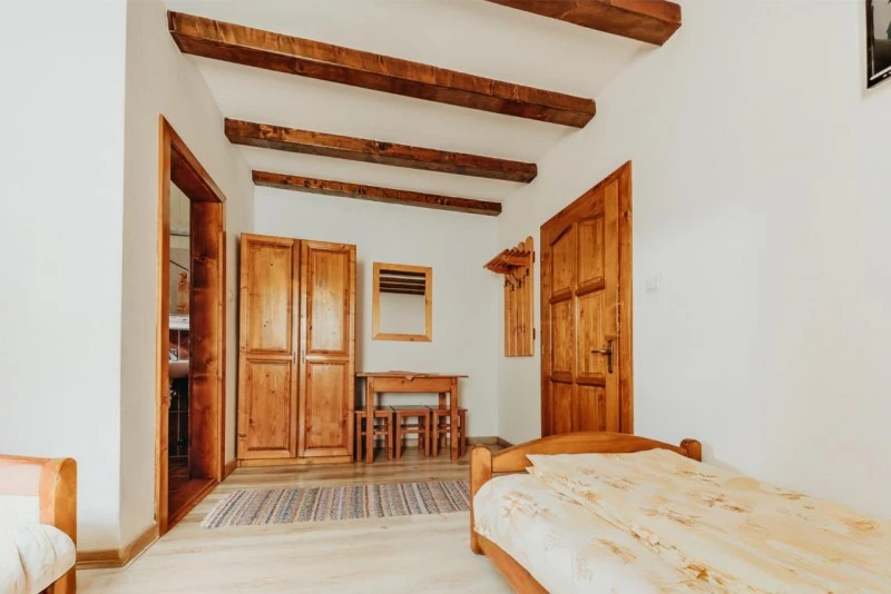 Praid Cazare | Cabană (K0303-12) Imaginea poate fi supusă drepturilor de autor. Se recomandă contactarea titularului drepturilor.