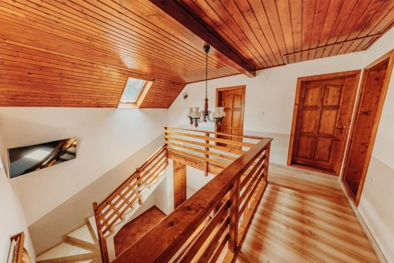 Praid Cazare | Cabană (K0303-33) Imaginea poate fi supusă drepturilor de autor. Se recomandă contactarea titularului drepturilor.