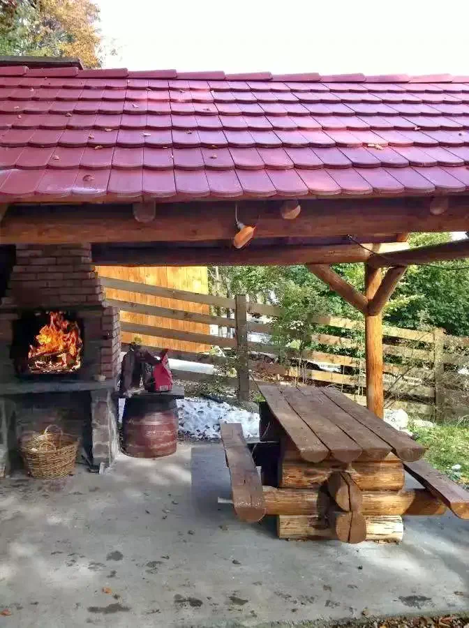Cazare Lacu Roșu - Vila Vereskő*** | Gyilkos-tó - Vereskő Villa***. Imaginea poate fi supusă drepturilor de autor. Se recomandă contactarea titularului drepturilor.
