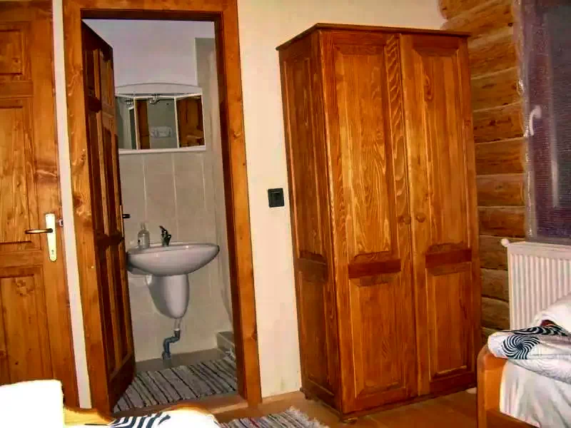Cazare Lacu Roșu - Vila Vereskő*** | Gyilkos-tó - Vereskő Villa***. Imaginea poate fi supusă drepturilor de autor. Se recomandă contactarea titularului drepturilor.