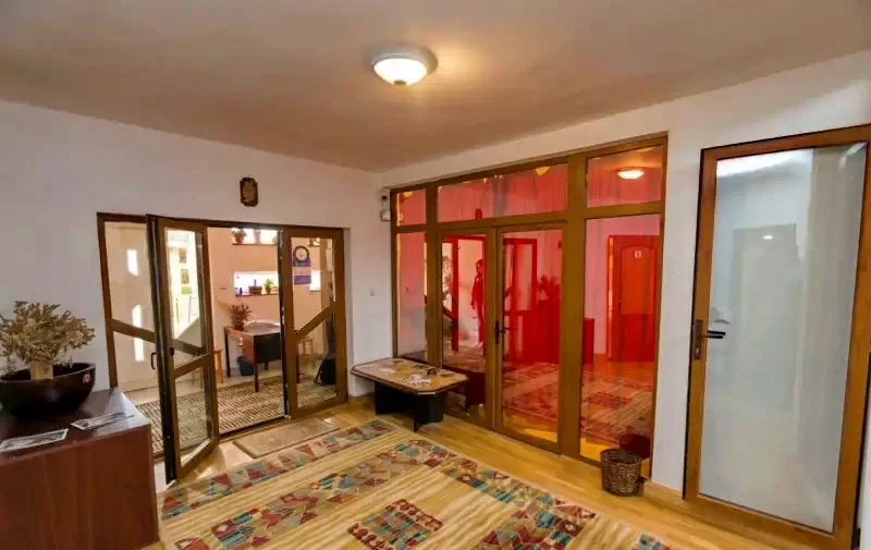 Torda Szállás | Motel (K0104-25) A kép szerzői jogvédelem alatt állhat. Javasolt a kapcsolatfelvétel a jog tulajdonossal.