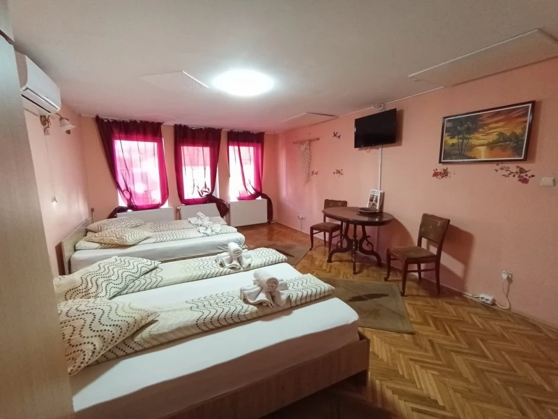 Turda Cazare | Motel (K0104-27) Imaginea poate fi supusă drepturilor de autor. Se recomandă contactarea titularului drepturilor.