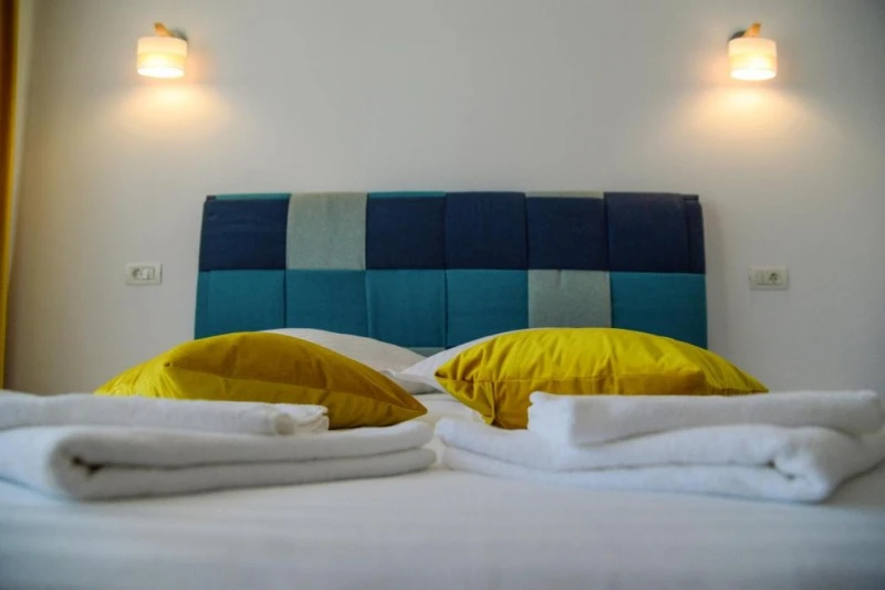 Dubova Cazare | Motel (K1559-23) Imaginea poate fi supusă drepturilor de autor. Se recomandă contactarea titularului drepturilor.