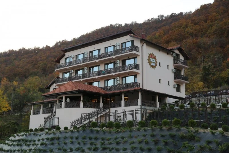 Dubova Cazare | Motel (K1559-31) Imaginea poate fi supusă drepturilor de autor. Se recomandă contactarea titularului drepturilor.