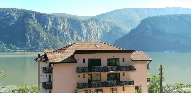 Dubova Cazare | Motel (K1559-38) Imaginea poate fi supusă drepturilor de autor. Se recomandă contactarea titularului drepturilor.