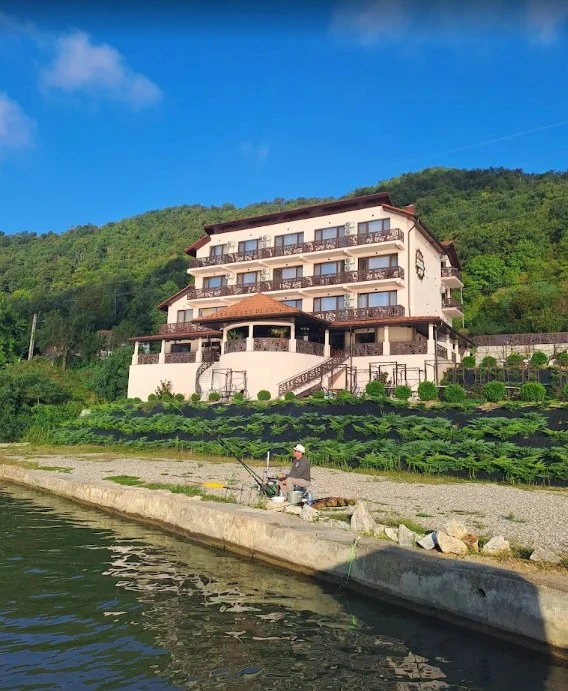 Dubova Cazare | Motel (K1559-52) Imaginea poate fi supusă drepturilor de autor. Se recomandă contactarea titularului drepturilor.