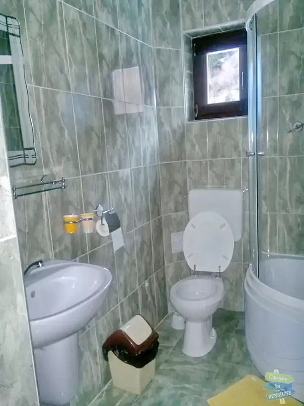 Borșa Cazare | Motel (K0252-7) Imaginea poate fi supusă drepturilor de autor. Se recomandă contactarea titularului drepturilor.