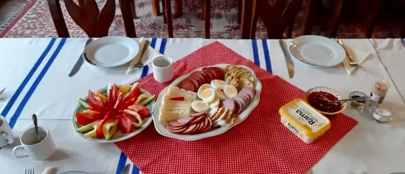 Szállás Lăzarea - Casa de oaspeți Zarug** | Gyergyószárhegy - Zarug Vendégház** . A kép szerzői jogvédelem alatt állhat. Javasolt a kapcsolatfelvétel a jog tulajdonossal.