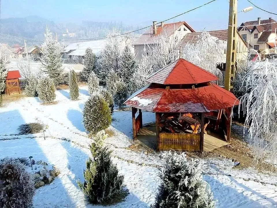 Szállás Lăzarea - Casa de oaspeți Zarug** | Gyergyószárhegy - Zarug Vendégház** . A kép szerzői jogvédelem alatt állhat. Javasolt a kapcsolatfelvétel a jog tulajdonossal.