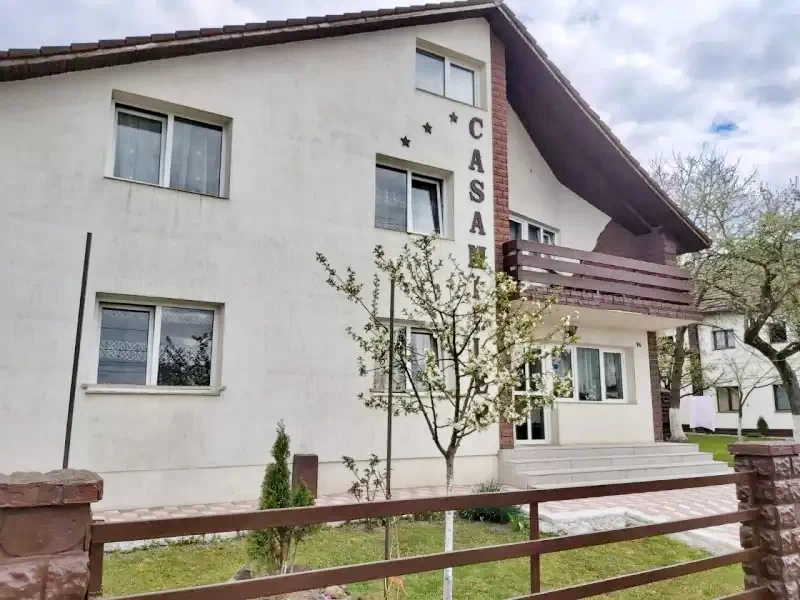Ocna Șugatag Cazare | Motel (K1015-36) Imaginea poate fi supusă drepturilor de autor. Se recomandă contactarea titularului drepturilor.