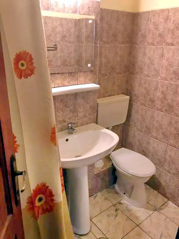 Cazare Băile Herculane - Pensiunea Paradis*** | Herkulesfürdő - Paradis Panzió***. Imaginea poate fi supusă drepturilor de autor. Se recomandă contactarea titularului drepturilor.