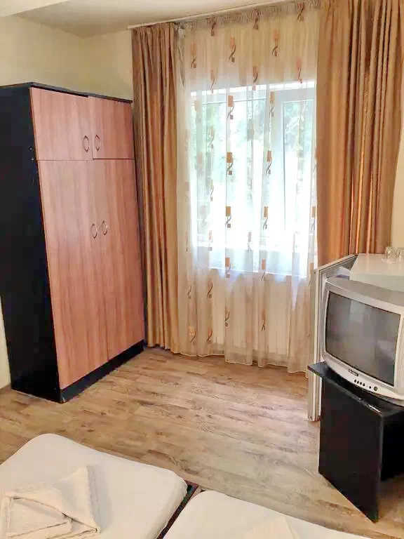 Cazare Băile Herculane - Pensiunea Paradis*** | Herkulesfürdő - Paradis Panzió***. Imaginea poate fi supusă drepturilor de autor. Se recomandă contactarea titularului drepturilor.