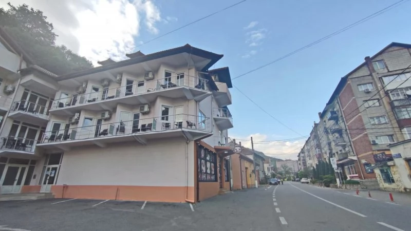 Cazare Băile Herculane - Pensiunea Paradis*** | Herkulesfürdő - Paradis Panzió***. Imaginea poate fi supusă drepturilor de autor. Se recomandă contactarea titularului drepturilor.