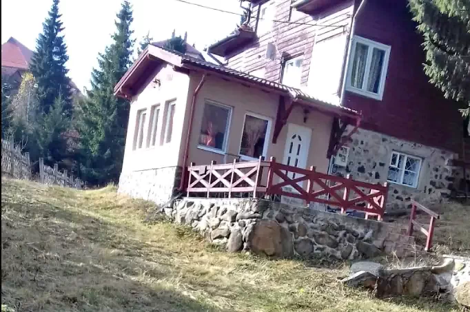 Harghita-Băi Cazare | Sat de vacanță (K0804-18) Imaginea poate fi supusă drepturilor de autor. Se recomandă contactarea titularului drepturilor.