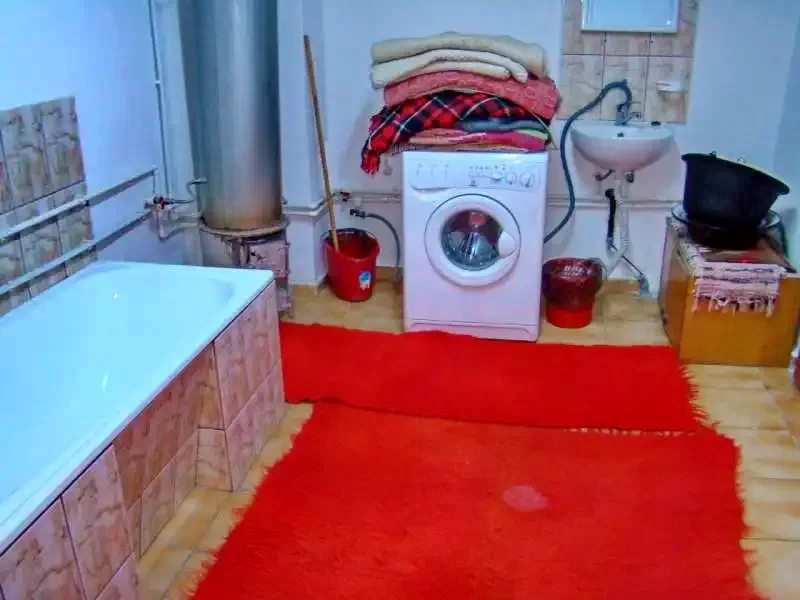 Harghita-Băi Cazare | Cabană (K1216-10) Imaginea poate fi supusă drepturilor de autor. Se recomandă contactarea titularului drepturilor.