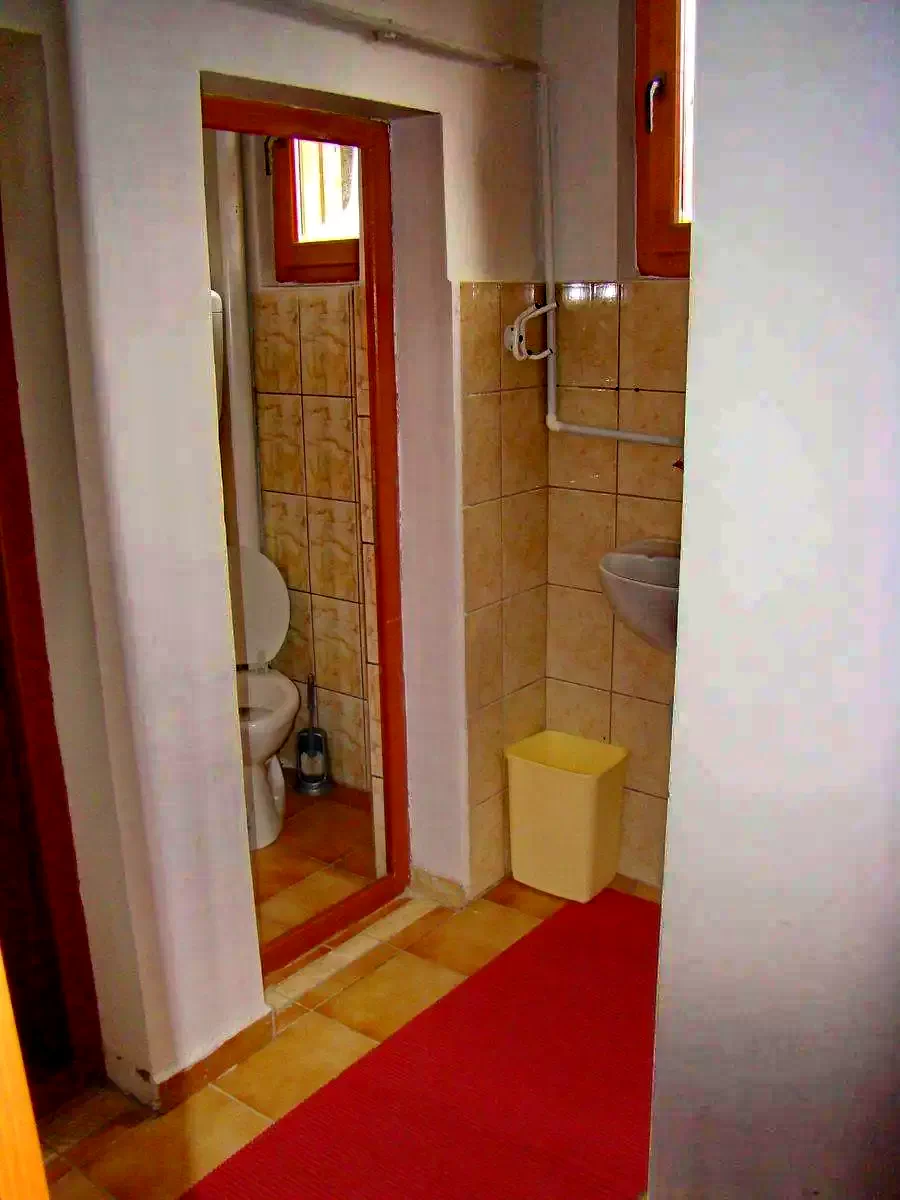 Harghita-Băi Cazare | Cabană (K1216-12) Imaginea poate fi supusă drepturilor de autor. Se recomandă contactarea titularului drepturilor.