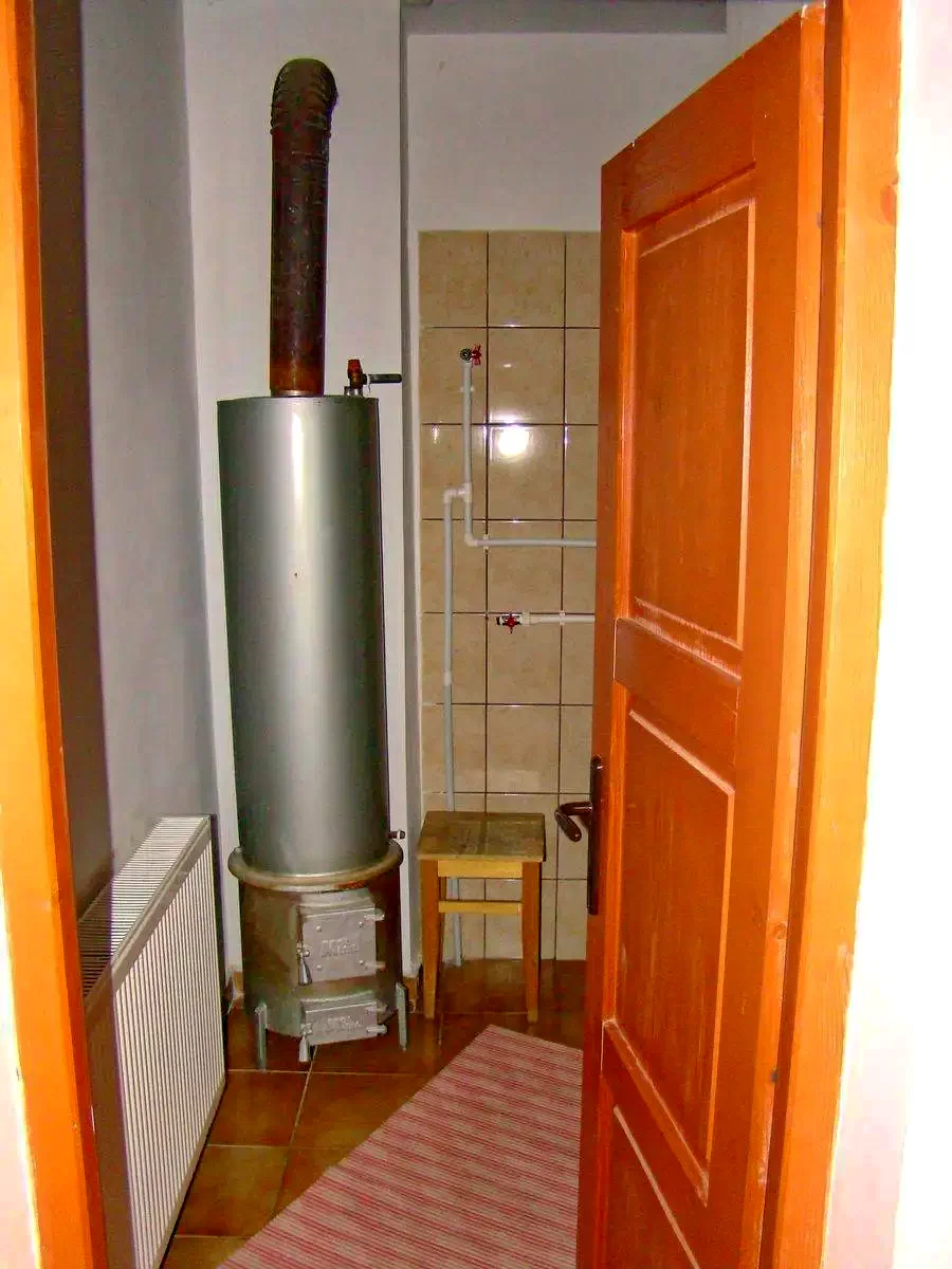 Harghita-Băi Cazare | Cabană (K1216-24) Imaginea poate fi supusă drepturilor de autor. Se recomandă contactarea titularului drepturilor.