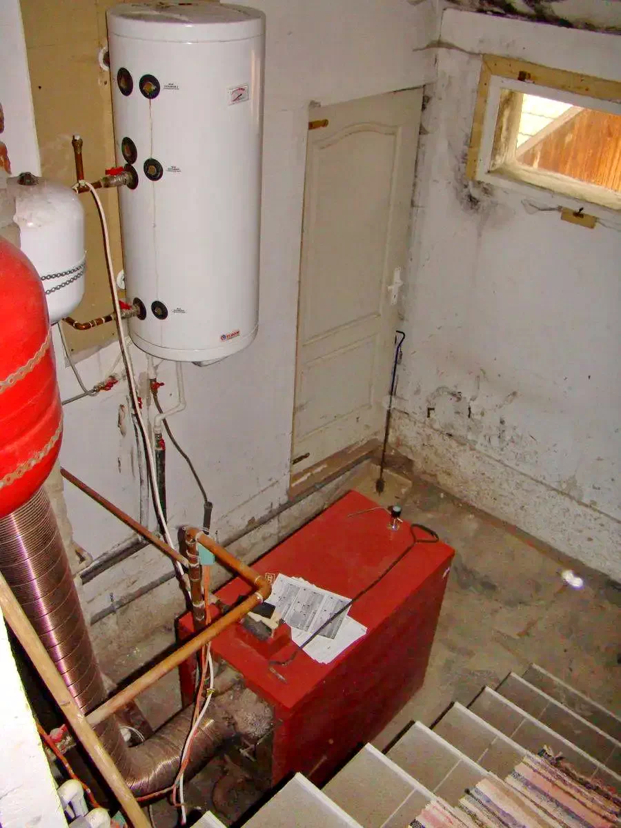 Hargitafürdő Szállás | Üdülőfalu (K1216-42) A kép szerzői jogvédelem alatt állhat. Javasolt a kapcsolatfelvétel a jog tulajdonossal.