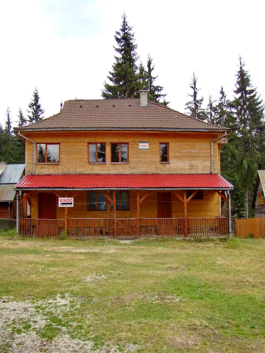 Harghita-Băi Cazare | Sat de vacanță (K1216-45) Imaginea poate fi supusă drepturilor de autor. Se recomandă contactarea titularului drepturilor.