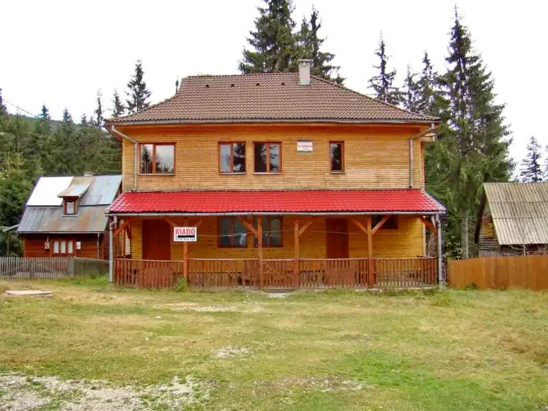 Harghita-Băi Cazare | Sat de vacanță (K1216-51) Imaginea poate fi supusă drepturilor de autor. Se recomandă contactarea titularului drepturilor.