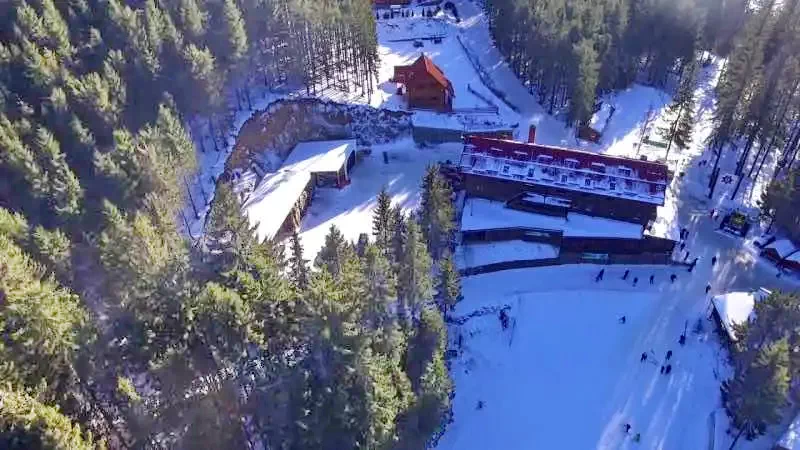 Harghita-Băi Cazare | Cabană (K0383-17) Imaginea poate fi supusă drepturilor de autor. Se recomandă contactarea titularului drepturilor.