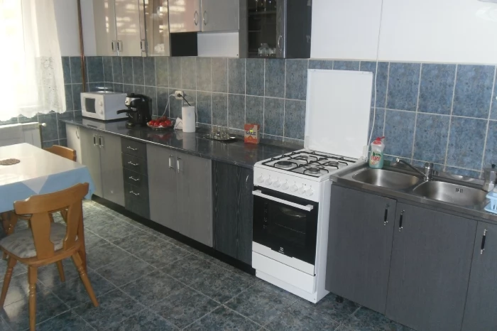 Băile Felix Cazare | Motel (K1449-3) Imaginea poate fi supusă drepturilor de autor. Se recomandă contactarea titularului drepturilor.