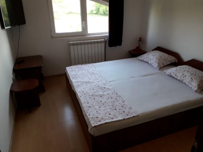 Băile Felix Cazare | Motel (K1449-7) Imaginea poate fi supusă drepturilor de autor. Se recomandă contactarea titularului drepturilor.