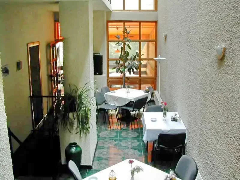 Szállás Băile Herculane - Casa Dimitrios *** | Herkulesfürdő - Casa Dimitrios Panzió ***. A kép szerzői jogvédelem alatt állhat. Javasolt a kapcsolatfelvétel a jog tulajdonossal.