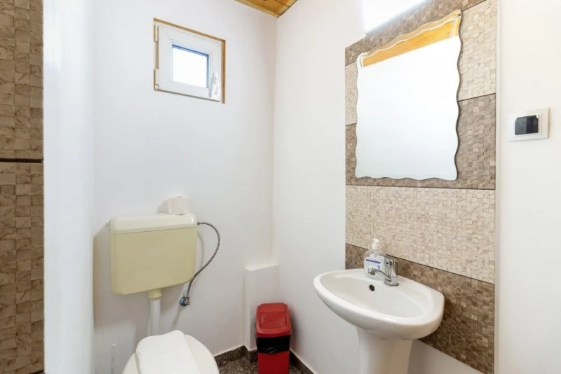 Zărnești Cazare | Pensiune turistică (K1550-20) Imaginea poate fi supusă drepturilor de autor. Se recomandă contactarea titularului drepturilor.