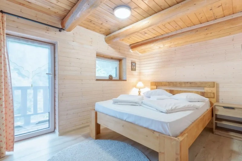 Zărnești Cazare | Pensiune turistică (K1550-90) Imaginea poate fi supusă drepturilor de autor. Se recomandă contactarea titularului drepturilor.