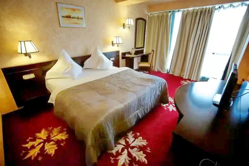 Tulcea Cazare | Pensiune turistică (K1318-20) Imaginea poate fi supusă drepturilor de autor. Se recomandă contactarea titularului drepturilor.