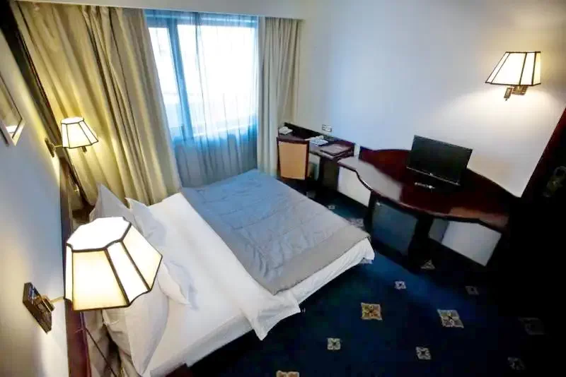 Tulcea Cazare | Pensiune turistică (K1318-23) Imaginea poate fi supusă drepturilor de autor. Se recomandă contactarea titularului drepturilor.