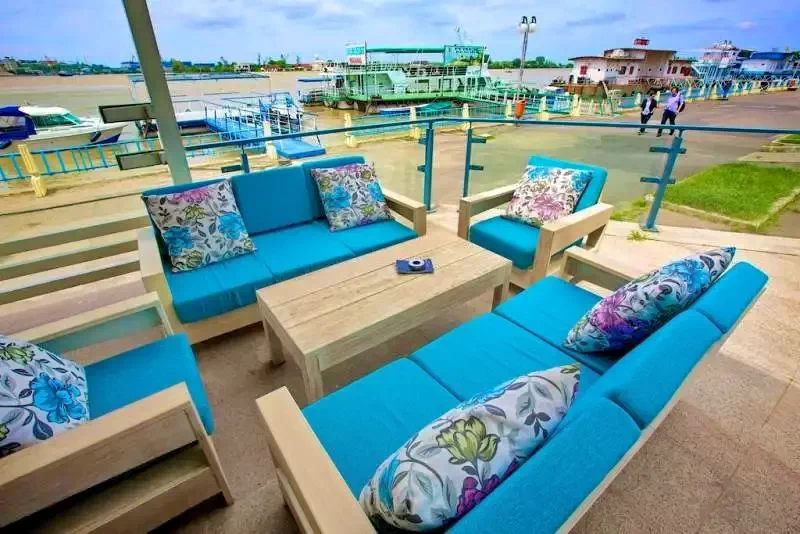 Tulcea Cazare | Pensiune turistică (K1318-38) Imaginea poate fi supusă drepturilor de autor. Se recomandă contactarea titularului drepturilor.