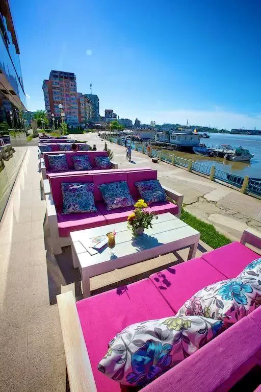 Tulcea Cazare | Hotel*** (K1318-39) Imaginea poate fi supusă drepturilor de autor. Se recomandă contactarea titularului drepturilor.