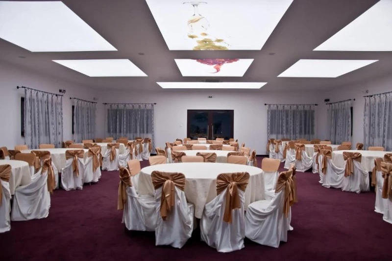 Aiud Cazare | Motel (K1534-3) Imaginea poate fi supusă drepturilor de autor. Se recomandă contactarea titularului drepturilor.