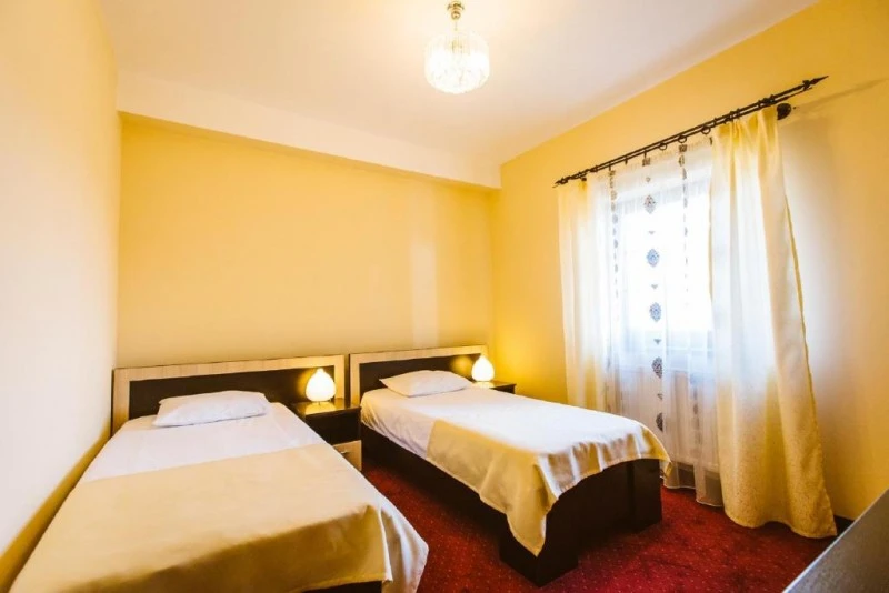 Aiud Cazare | Motel (K1534-23) Imaginea poate fi supusă drepturilor de autor. Se recomandă contactarea titularului drepturilor.