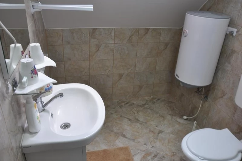 Ciceu Cazare | Motel (K1483-21) Imaginea poate fi supusă drepturilor de autor. Se recomandă contactarea titularului drepturilor.