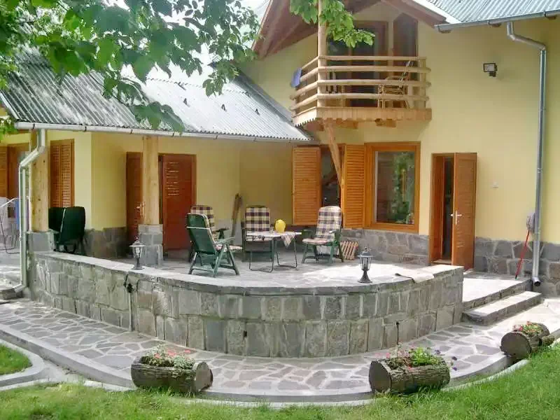Cazare Sovata - Casa de vacanță Borbála*** | Szováta - Borbála Vadászház***. Imaginea poate fi supusă drepturilor de autor. Se recomandă contactarea titularului drepturilor.